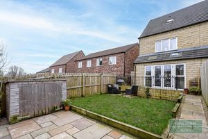 Photo 17- click for photo gallery